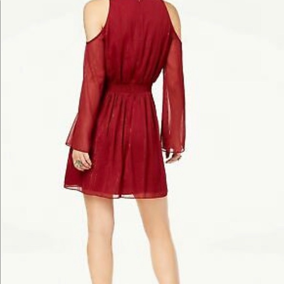 Rachel Zoe Bell sleeves, cold shoulder dress🌺🌺 - Picture 3 of 10